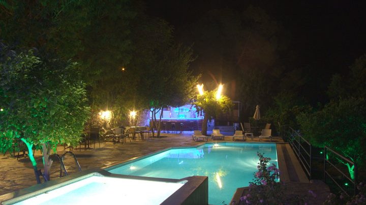 Parla Apart Hotel