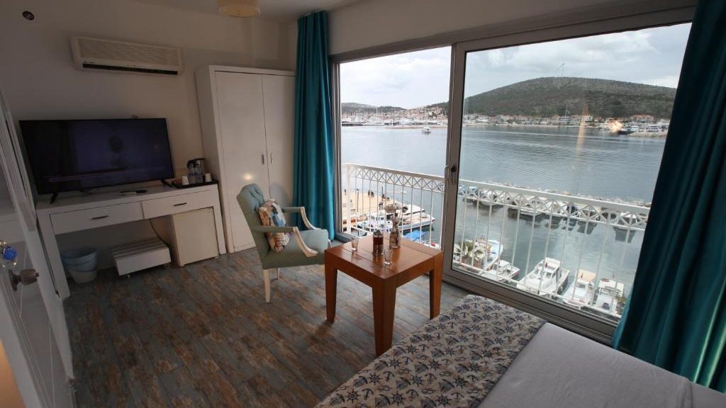 Larimar Boutique Hotel