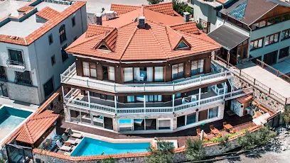 Luna's Alaçatı Butik Otel