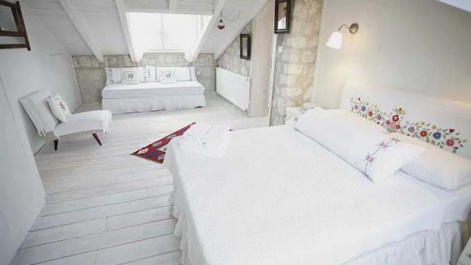 My Stone Home Hotel