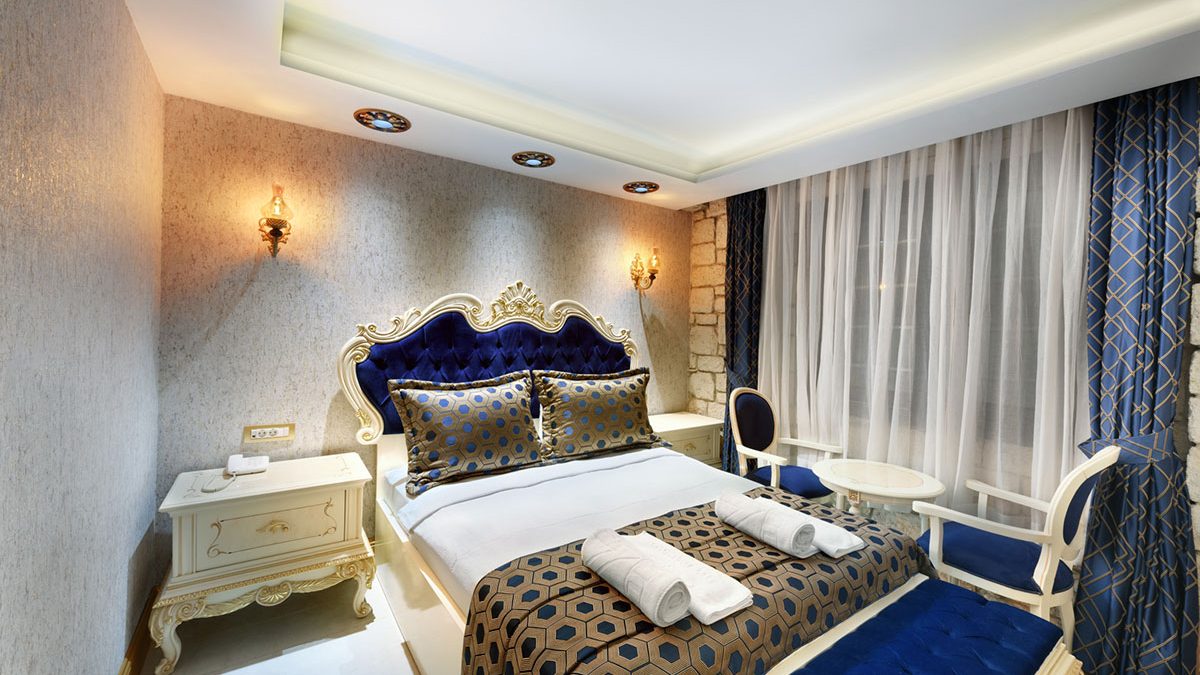 Five Diamonds Hotel